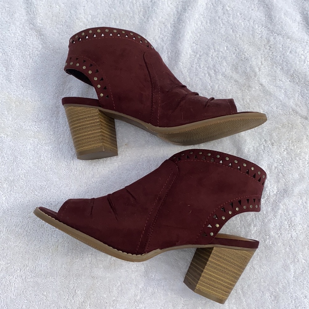 Sonoma burgundy open toed booties size 9 - Picture 5 of 10